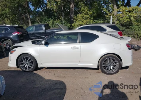 2016 Scion Tc from USA, damaged, VIN JTKJF5C77GJ013883